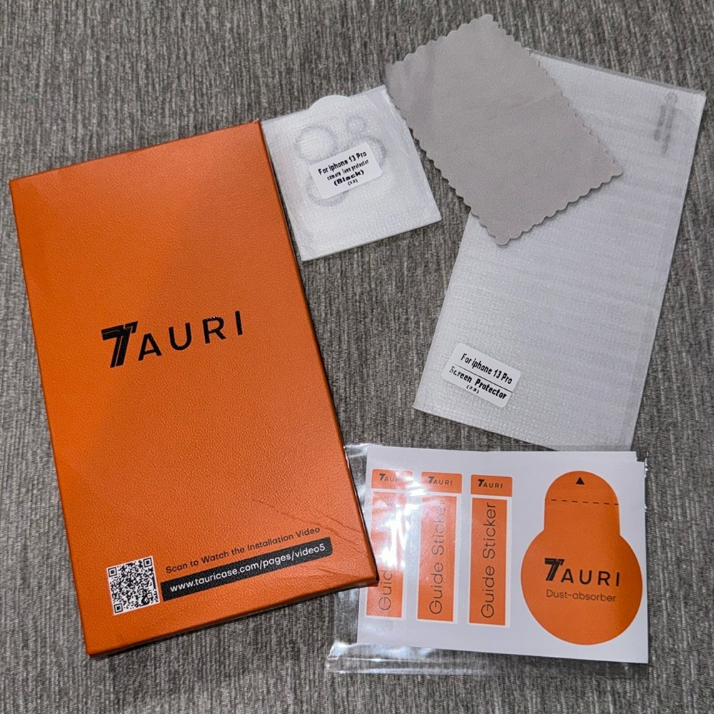 Tauri | iPhone 13 Pro Screen Protector Kit